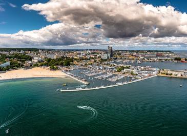 Gdynia_Plaża Śródmieście, Marina Gdynia fot. M. Sałatowski